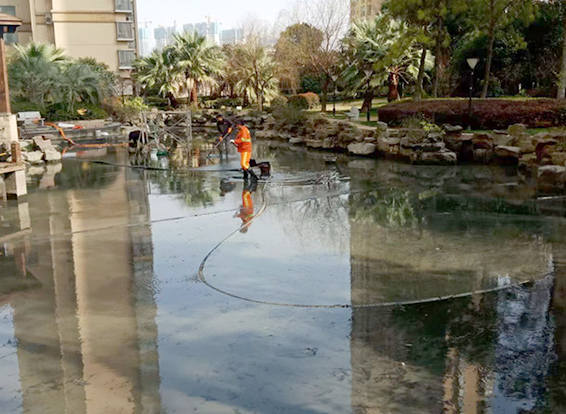 义乌景观池淤泥清理